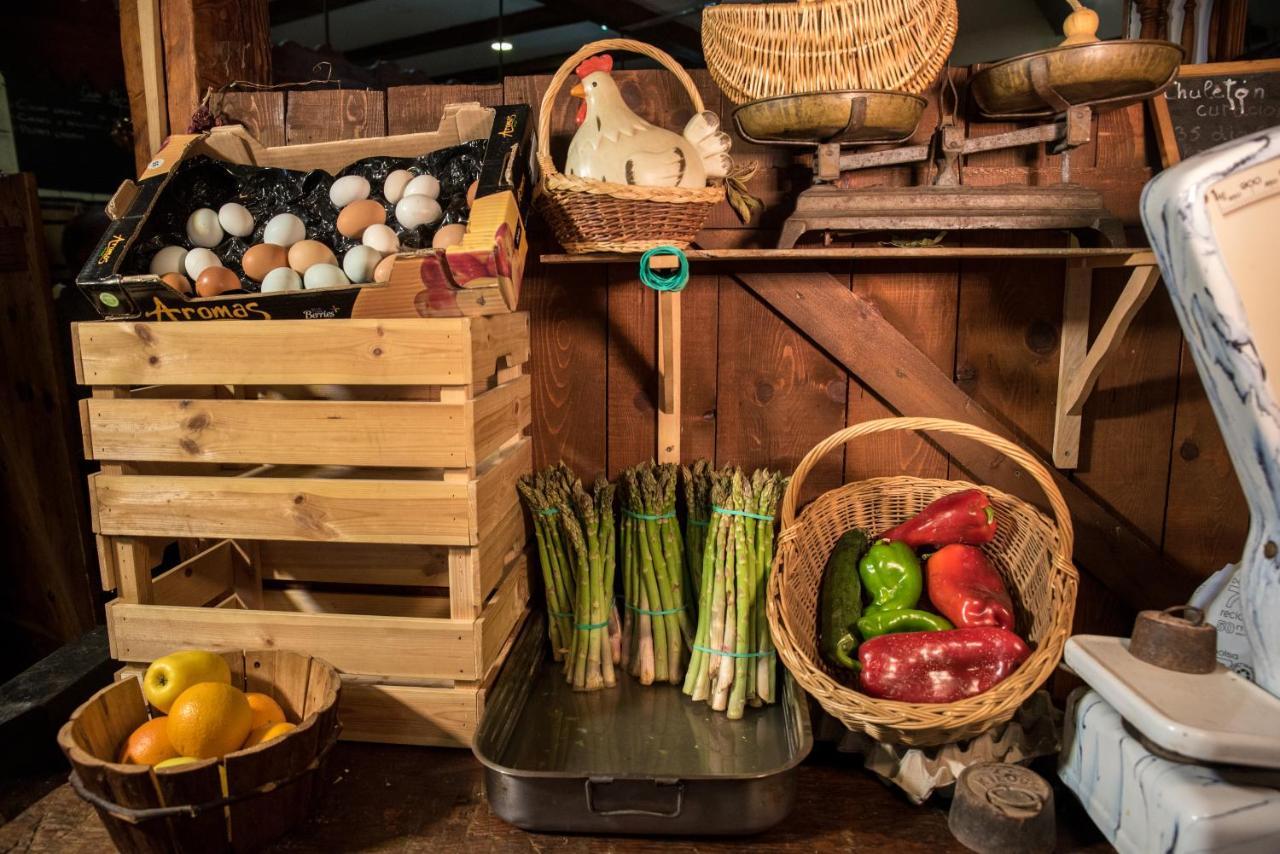 Hospedaje Rural Casa Parri Poveda de la Sierra エクステリア 写真