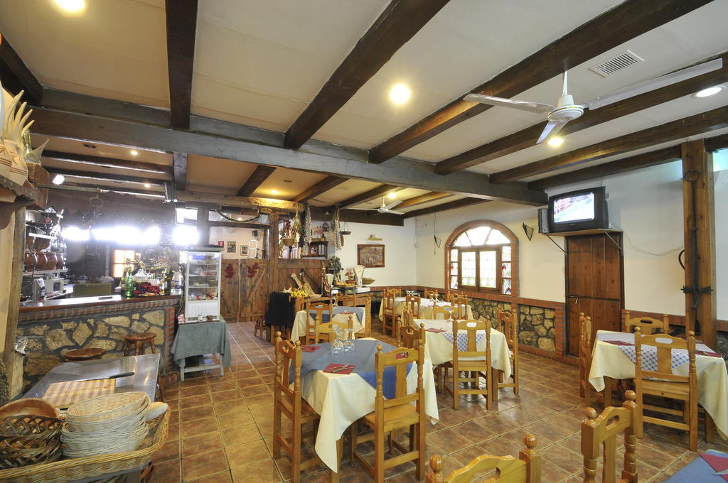 Hospedaje Rural Casa Parri Poveda de la Sierra エクステリア 写真